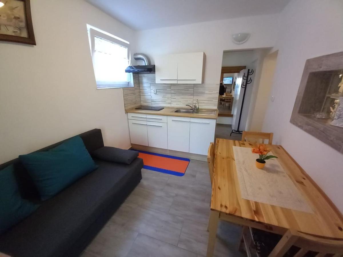 Apartmaji Slatenik Бовец Екстериор снимка