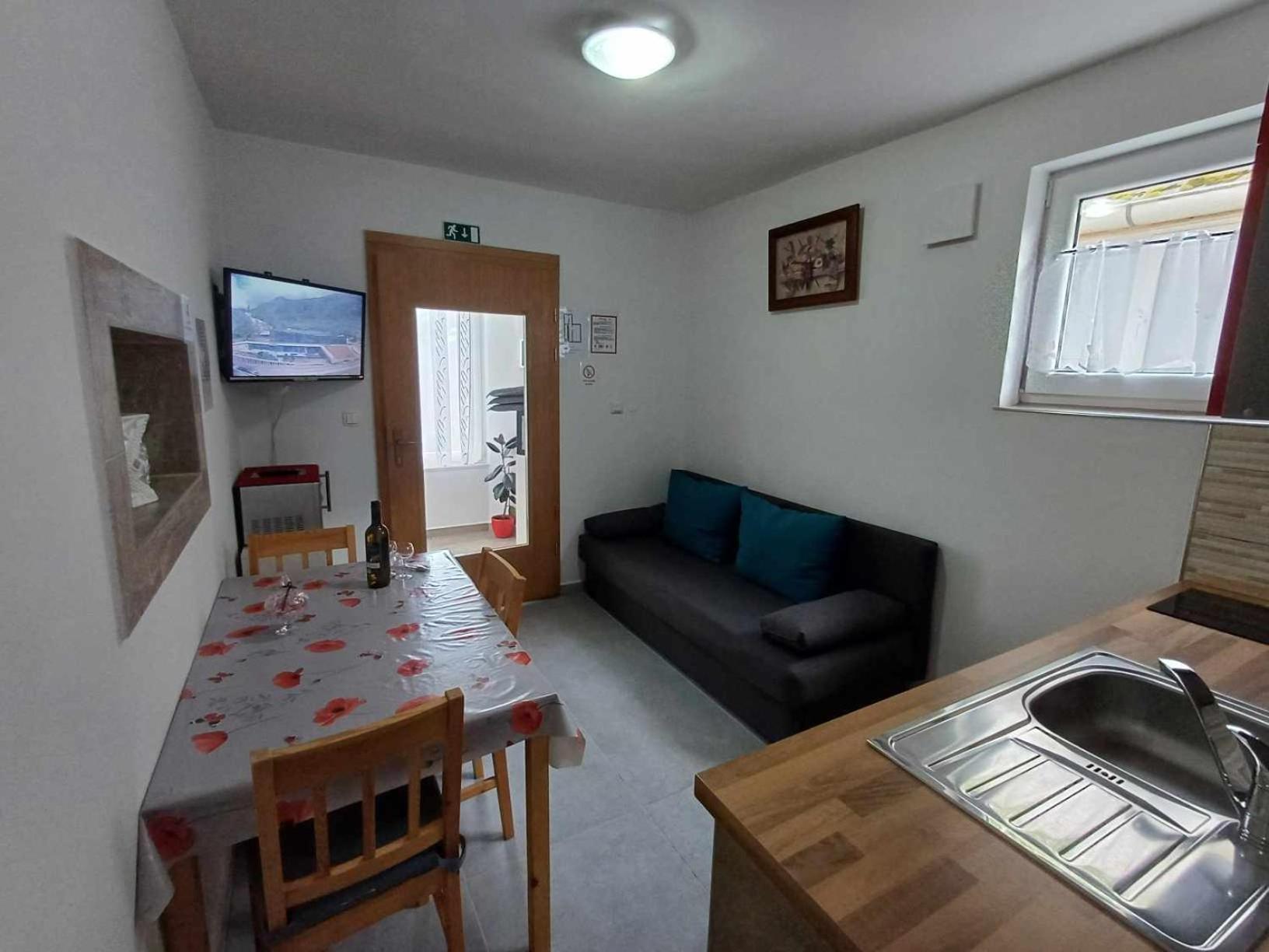 Apartmaji Slatenik Бовец Екстериор снимка