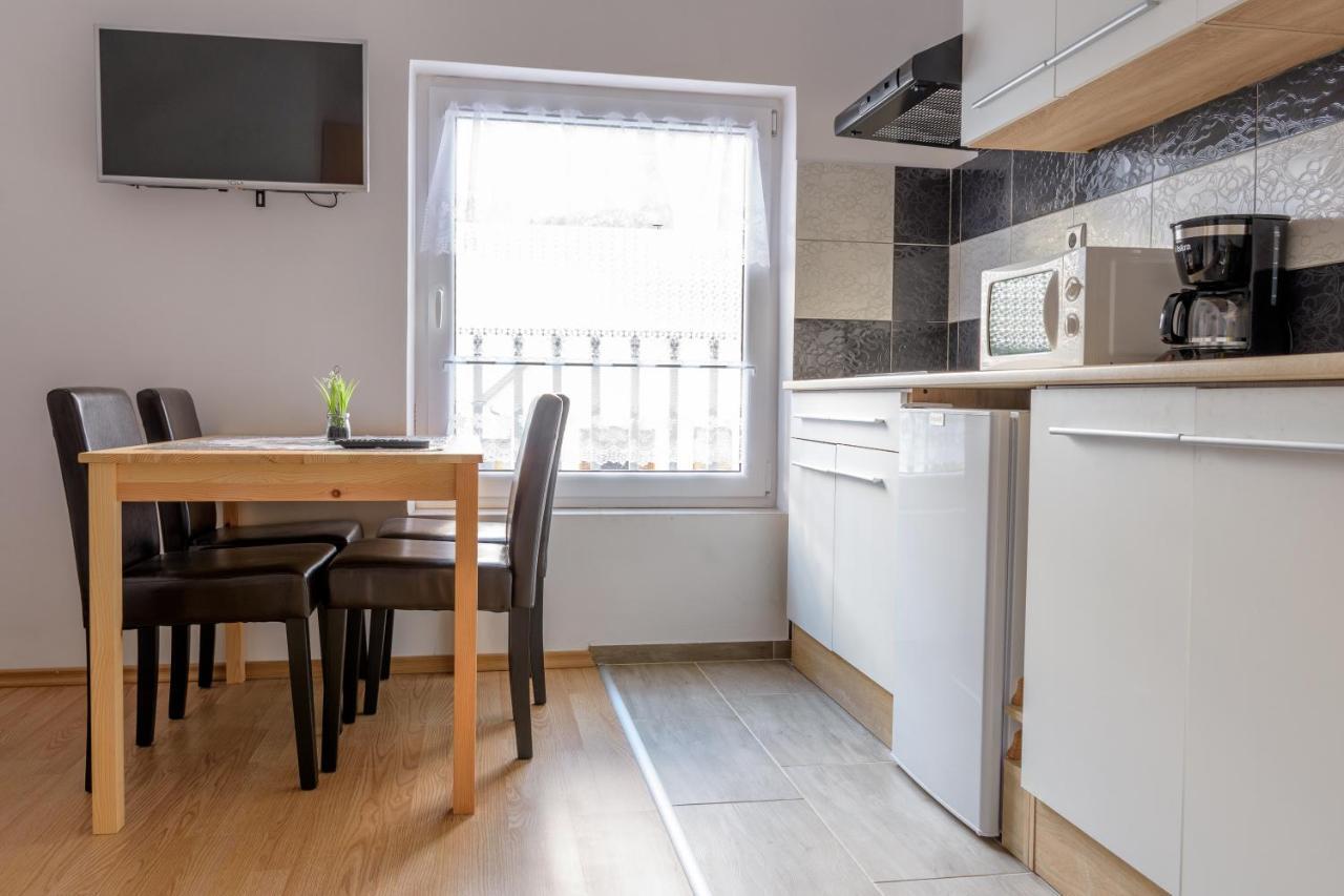 Apartmaji Slatenik Бовец Екстериор снимка